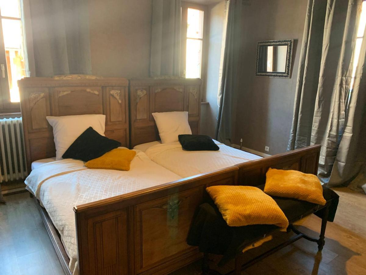 Le gîte du chateau dans le centre de schirmeck Extérieur photo